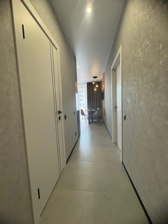 Евро-двухкомнатная квартира с дизайнерским ремонтном