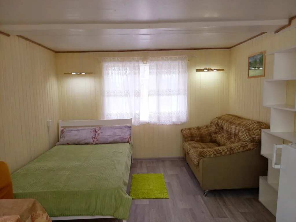 Зеленая уютная дача