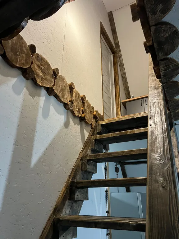 Уютный коттедж в живописной горной долине