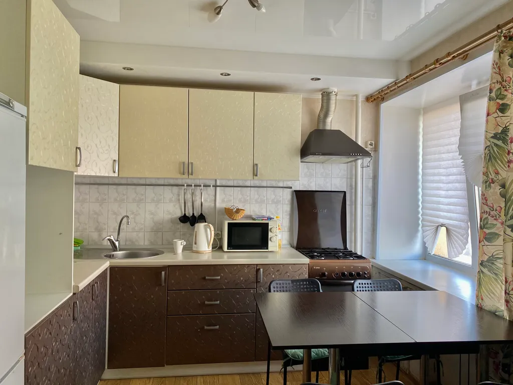 Квартира 2-комнатная Квартира — Самара