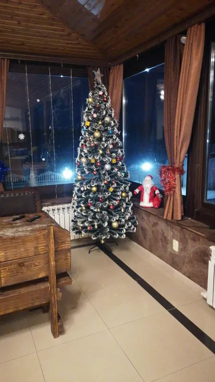 7-комнатный Дом