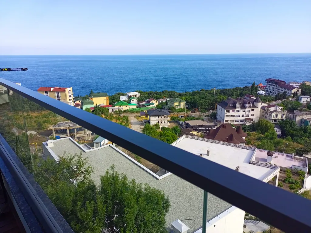 Светлая и уютная студия с видом на море в ЖК Коста Мисхор