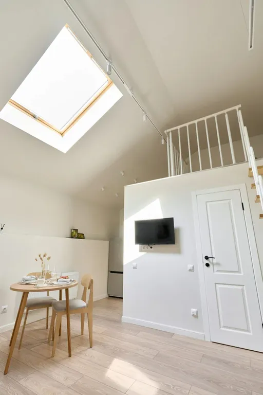 Квартира Квартира Мансарда с ремонтом, топ-локацией — Санкт-Петербург