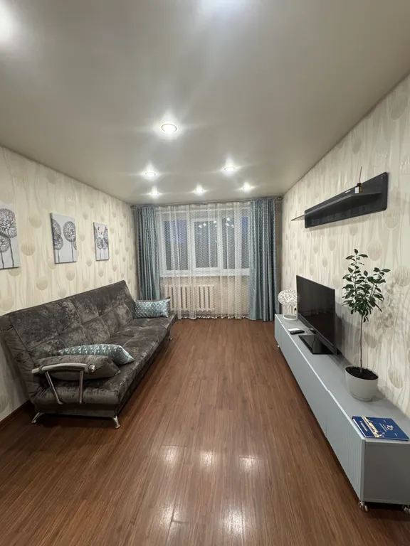 Квартира в тихой центральной части города — аренда посуточно в Мурманск