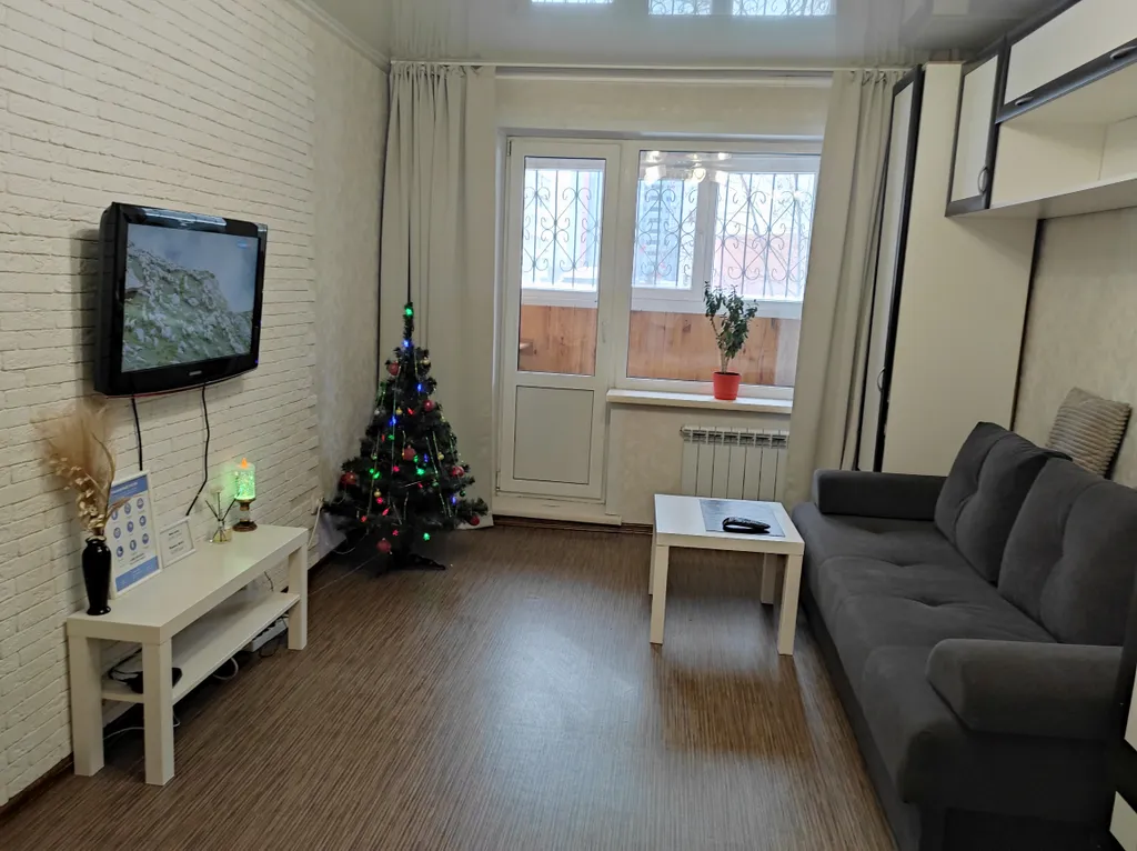 Отличная квартира в центре города — аренда посуточно в Барнаул