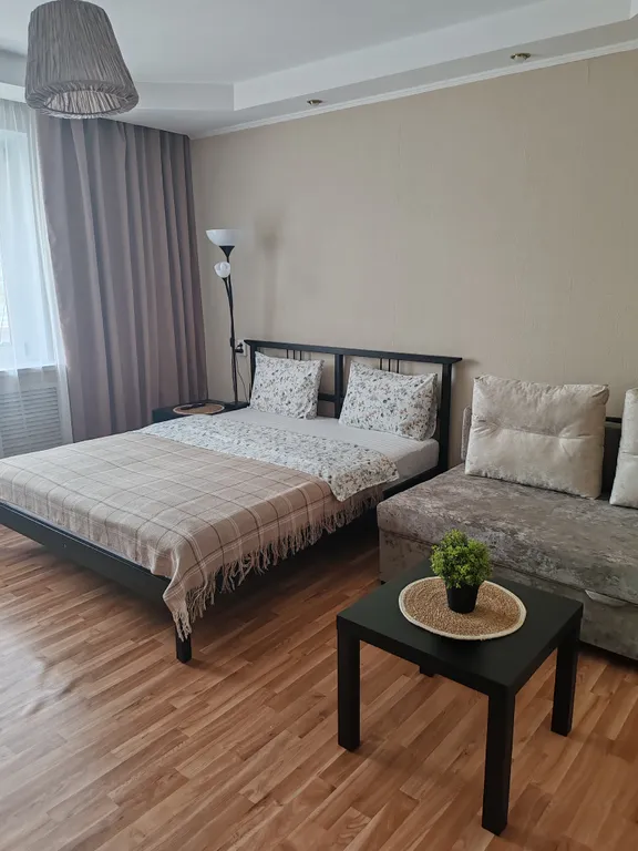 Чистая квартира в центре, рядом с вокзалом — аренда посуточно в Миасс