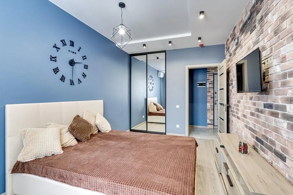 Квартира напротив парка Островского