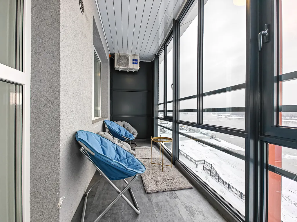 Апартаменты с шикарным видом на реку Михайловская набережная