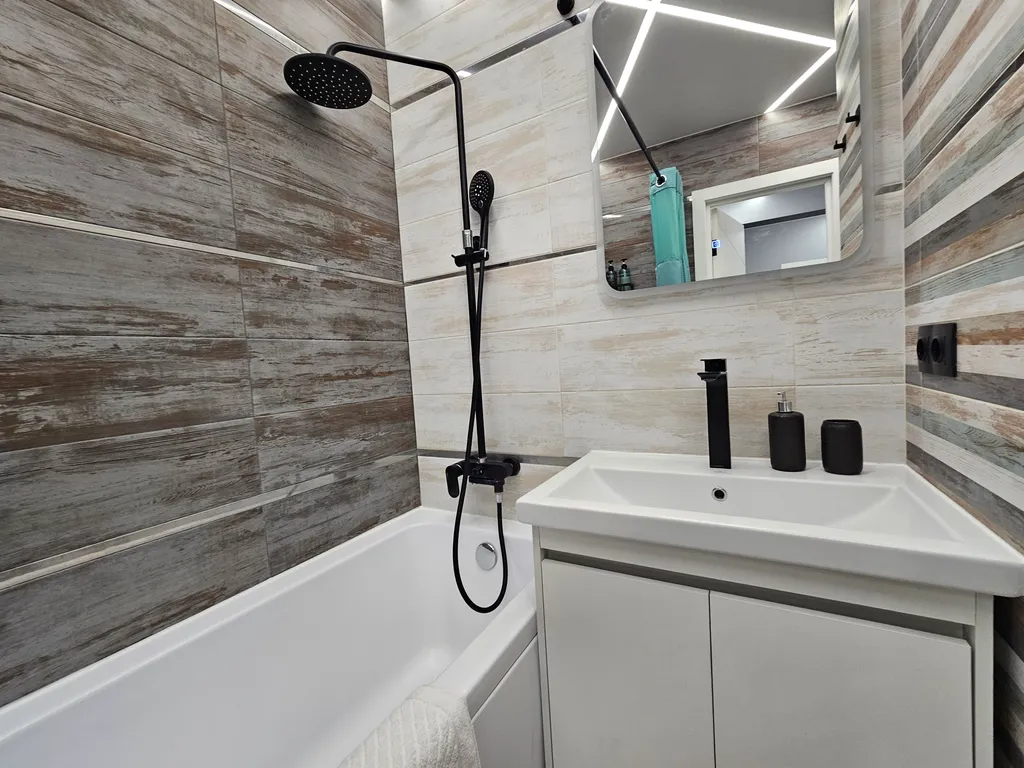 Тёплый свет — уютные апартаменты для комфортного отдыха