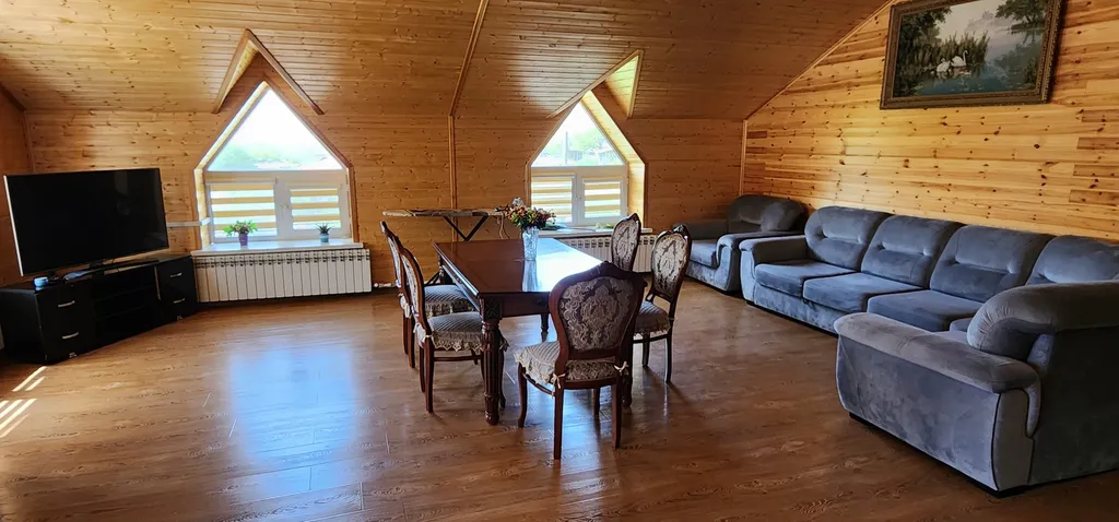 Уютный дом с видом на горы