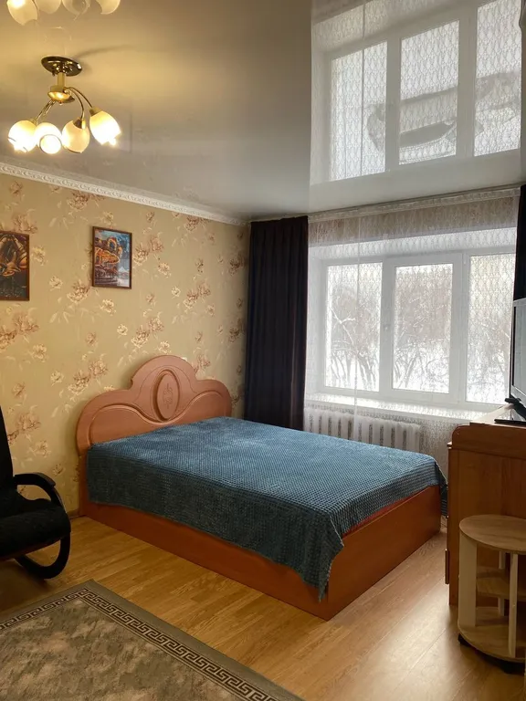 Уютная 2-комнатная квартира в центре — аренда посуточно в Ишим