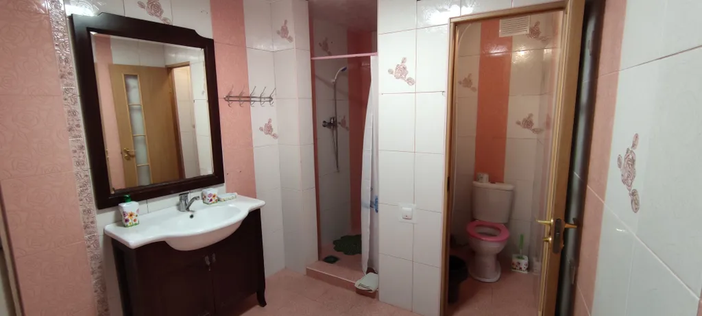 Улучшенный семейный номер на первом этаже