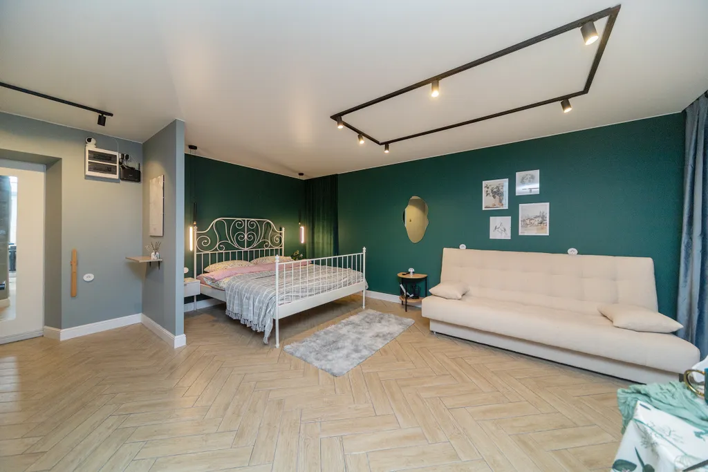 Стильная студия у ТРЦ Планета