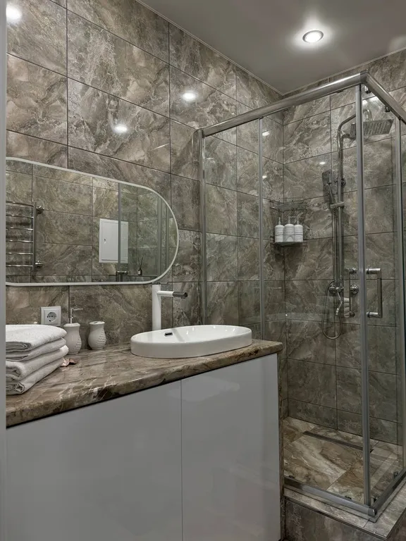 Уютная квартира бизнес-класса с камином