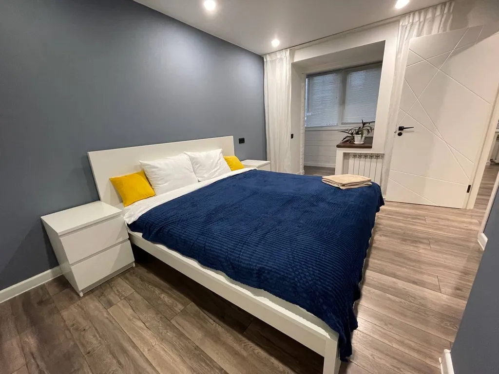 Просторная евродвушка с дизайнерским ремонтом