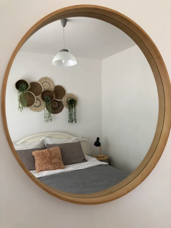 Просторная квартира для путешествия семьей на Алтай в центре города