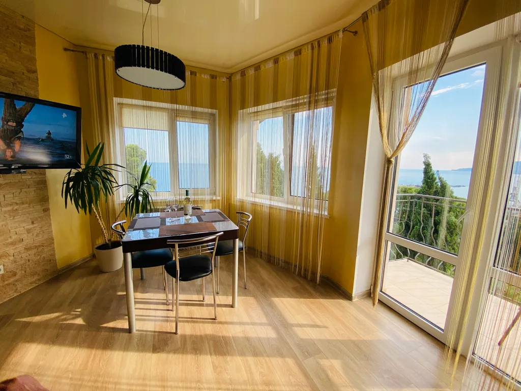 Квартира Видовые апартаменты у моря — аренда посуточно в Отрадное