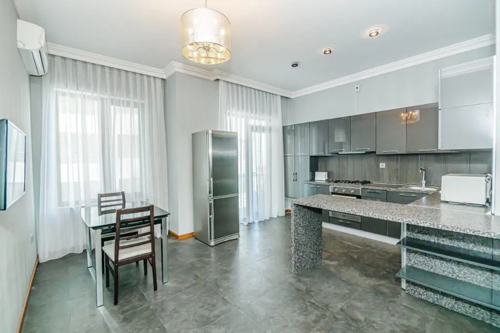 3-комнатная Квартира