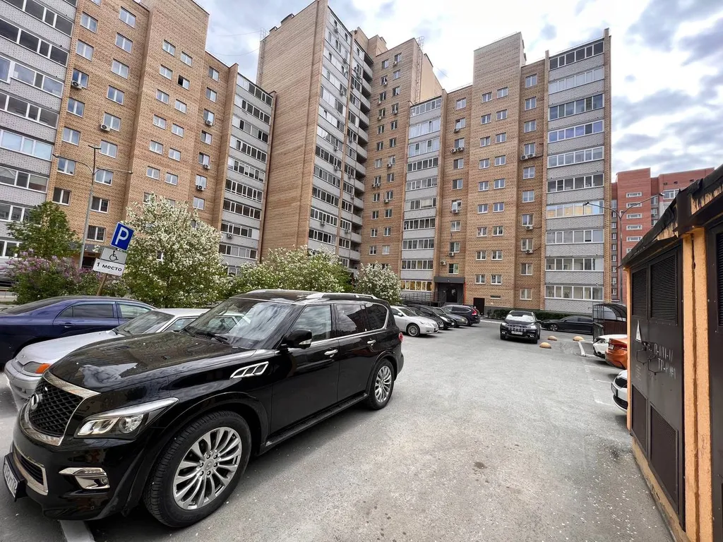 Квартира Квартира Приятная двушка в новом доме у ТЦ Кристалл — Тюмень