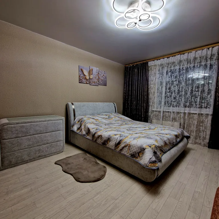 Просторная квартира в самом центре города и в 2 минутах от метро — аренда посуточно в Казань