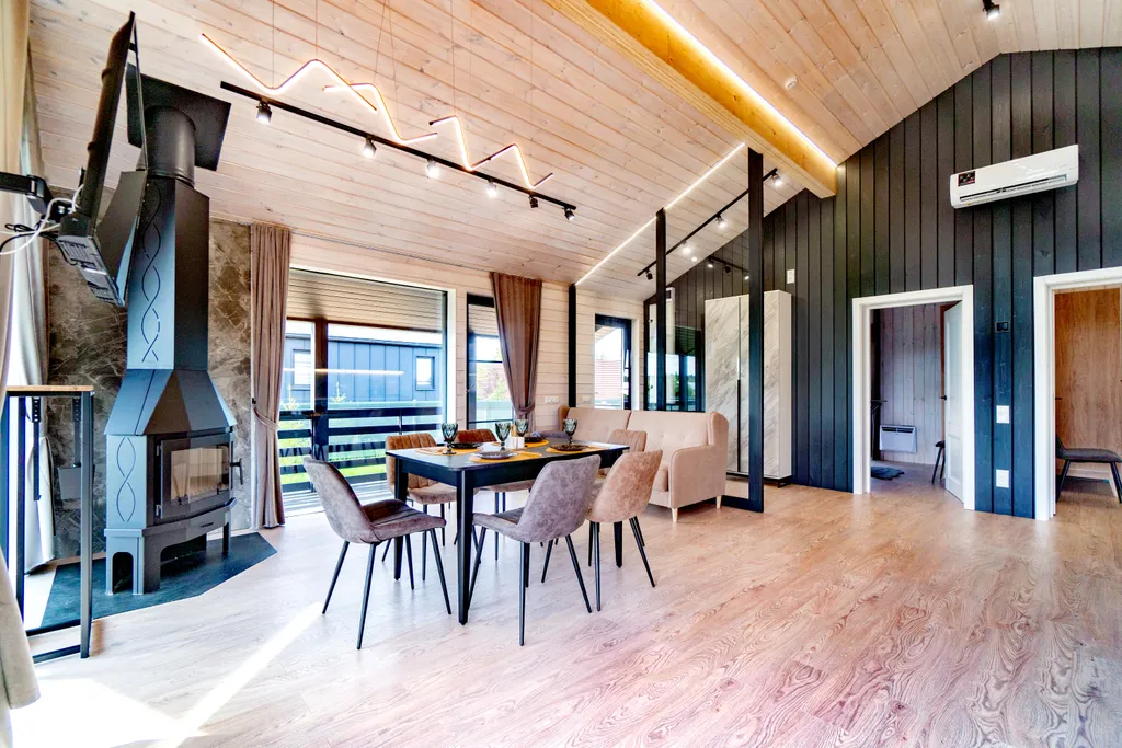 Коттедж Уютный дом с панорамными окнами для лучшего отдыха — Глазово