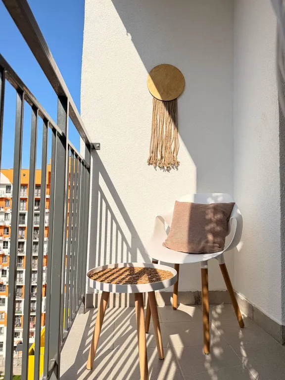 Уютная студия с прекрасным видом на горы.