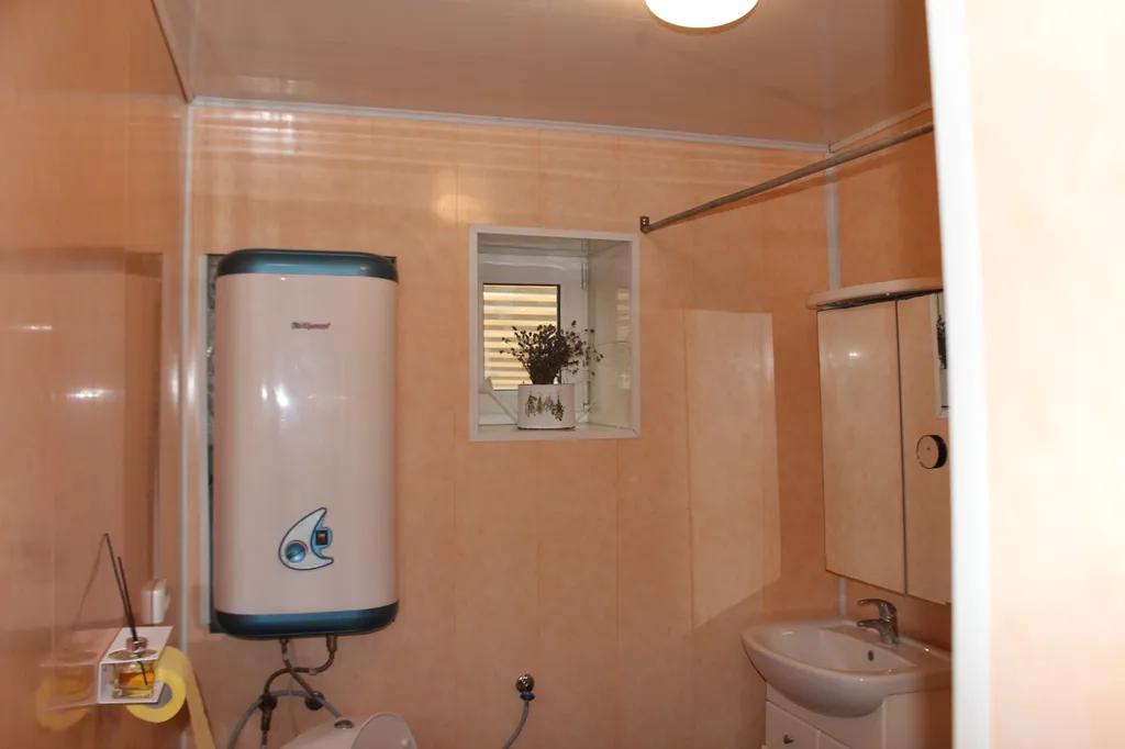 Коттедж Уютный домик с садом и верандой — Ломоносов