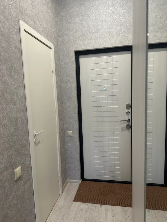 Красивая уютная студия-апартаменты вдоль набережной реки