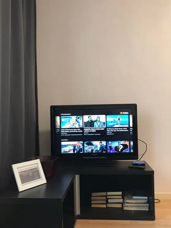 Семейная с камином