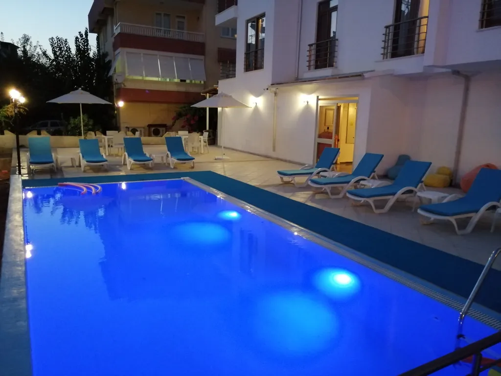 Апартаменты с беспл. сауной и бассейном, с питомцами