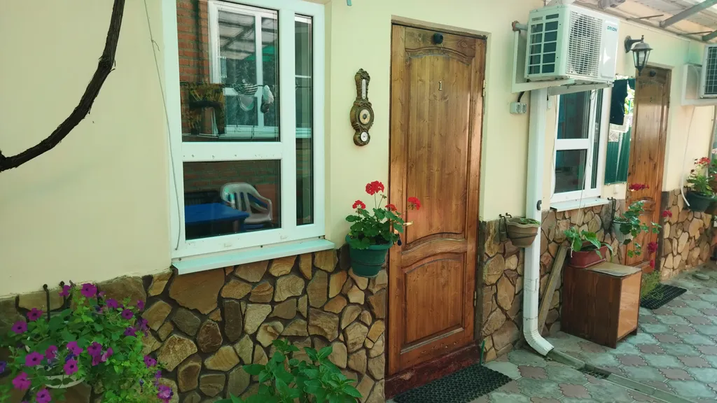 Квартира Комната эконом — аренда посуточно в Приморско-Ахтарск