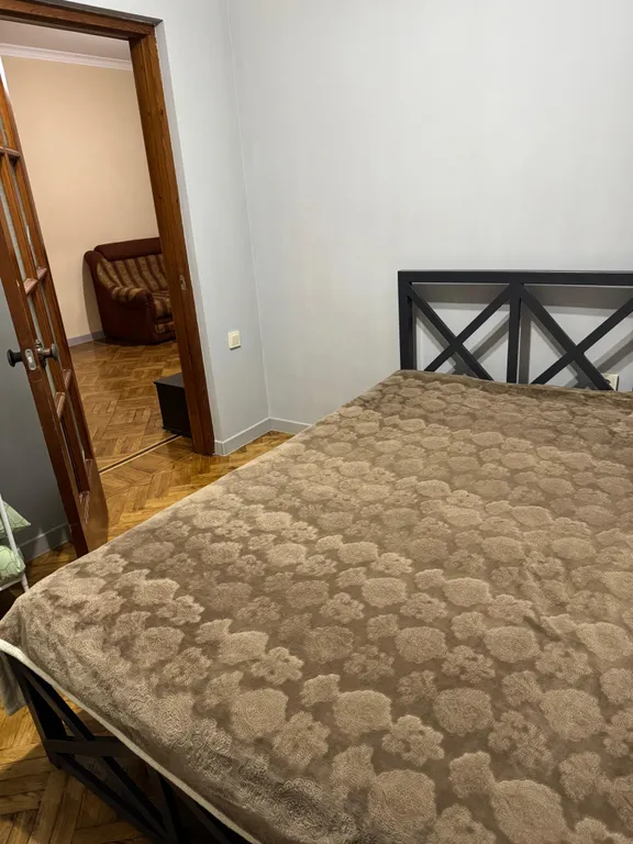 Коттедж Часть дома в центре столицы — Сухум