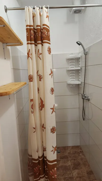 Уютная студия в центре Межводного.