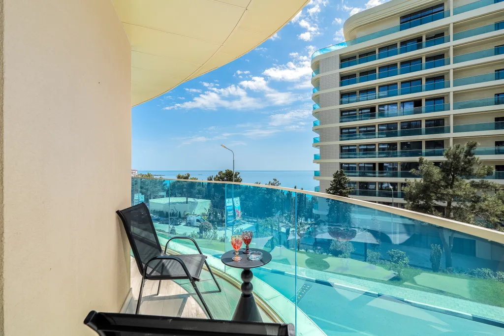 Видовые апартаменты с видом на море