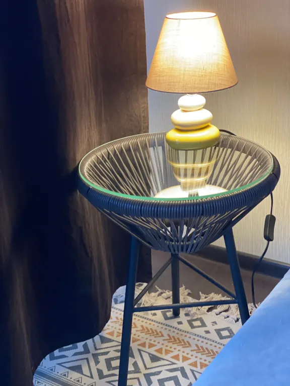 Белые горошины с видом на Marriott, горы, казино