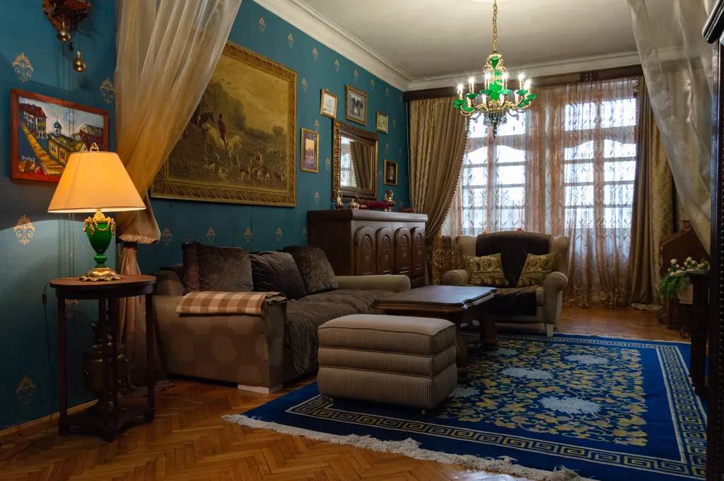 Атмосферная квартира в легендарном доме центра Минска — аренда посуточно в Минск