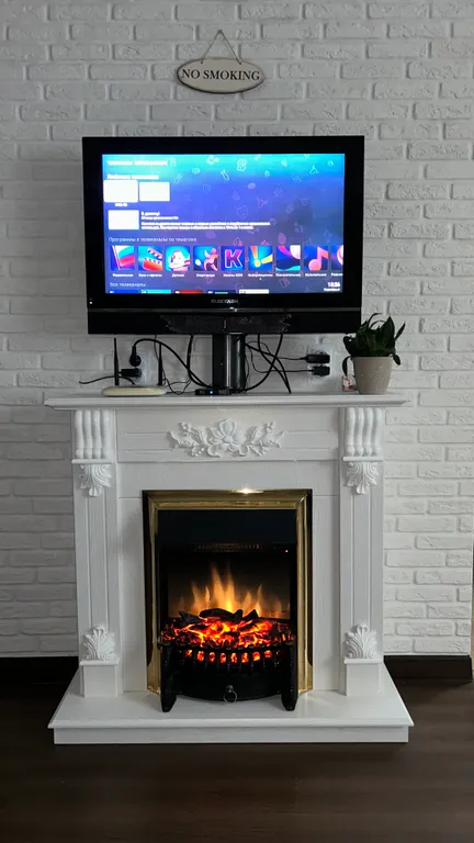 Комфортная 2-к квартира с камином на 50 лет ВЛКСМ