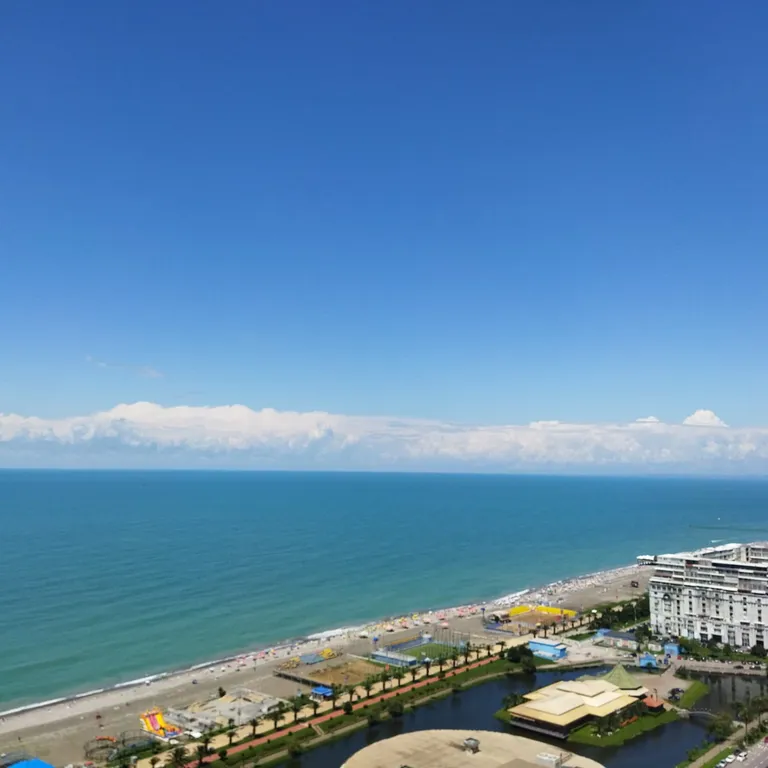 Апартаменты орби сити с видом на море на первой линии от моря