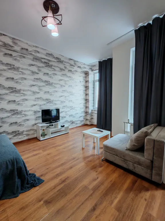 Уютная квартира-студия в центре города недалеко от ЖД вокзала