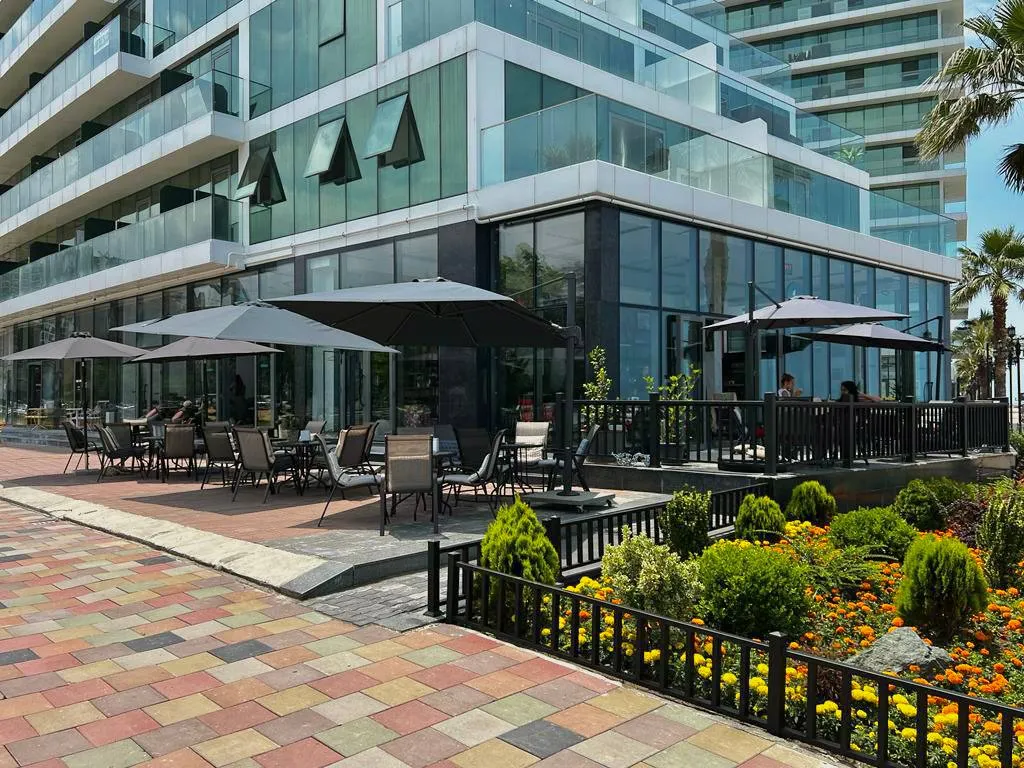 Улучшенные апартаменты на берегу моря, Batumi View