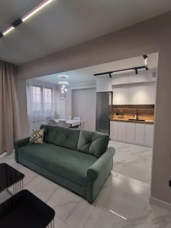 Солнечная уютная квартира в центре