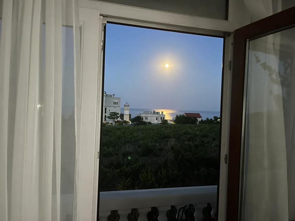 Уютная квартира с видом на море