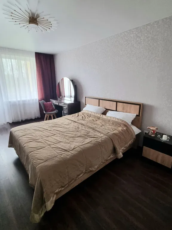 Просторная 2-комнатная квартира в тихом районе