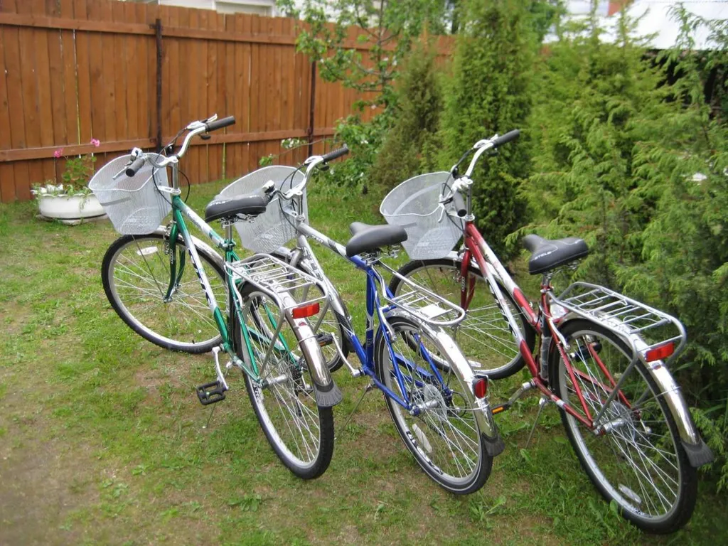 Домик у озера