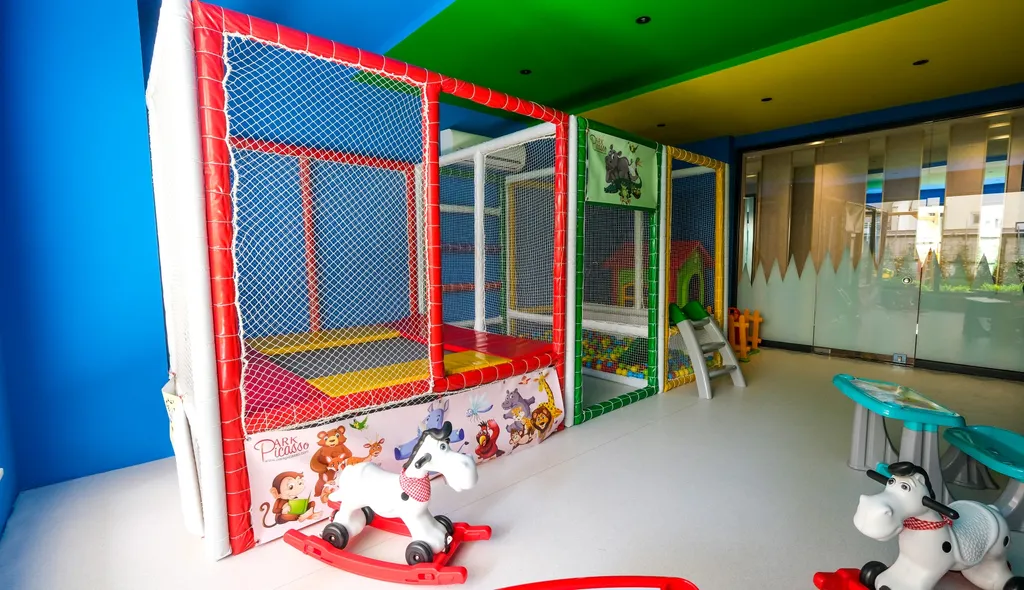 Трехкомнатный пентхаус в районе пляжа Клеопатра в комплексе Бестхоум