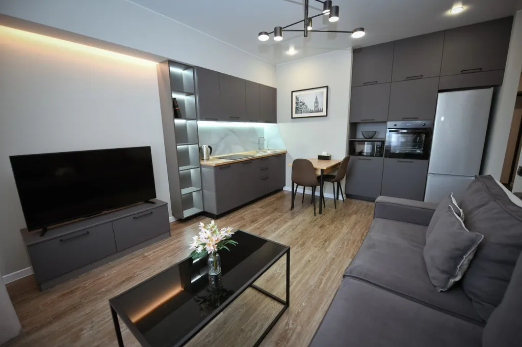 Апартамент на набережной реки Амур около таможни