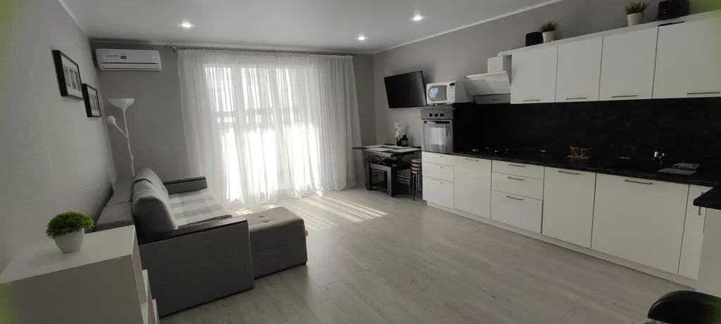 Уютная квартира с шикарным видом на озеро