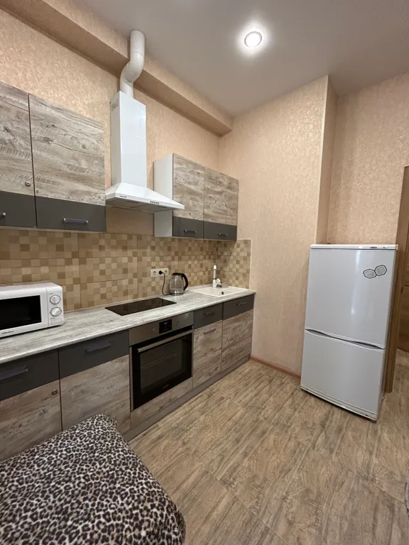 Квартира 1 комн квартира на первой линии — Сочи