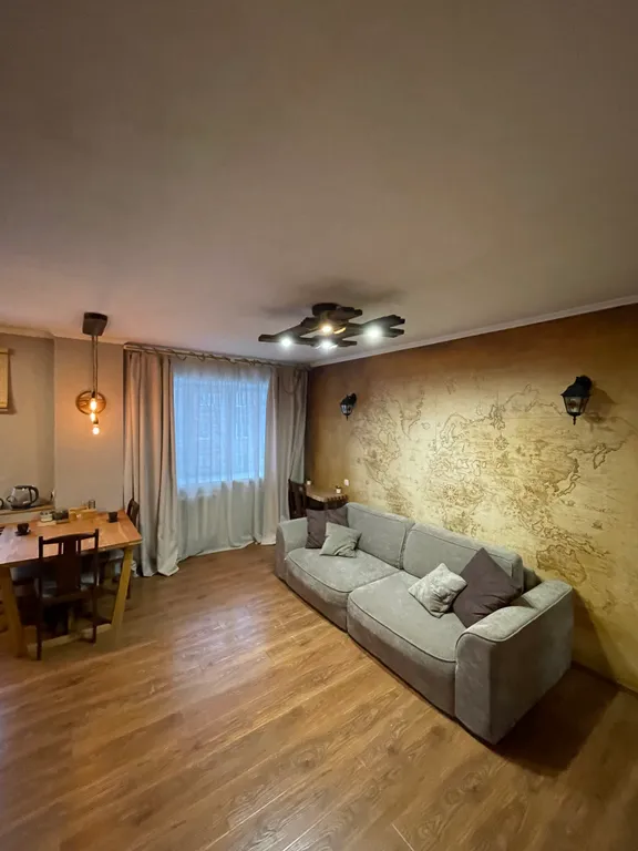 Квартира в центре города для двоих — аренда посуточно в Кировск