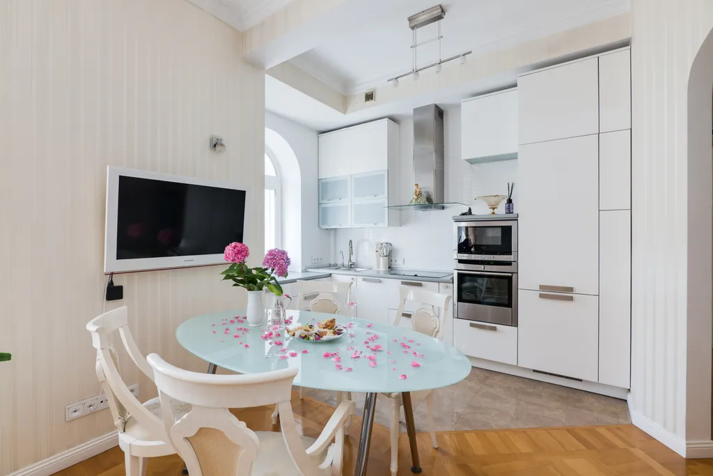 Квартира Великолепная светлая и просторная квартира в историческом доме — Москва